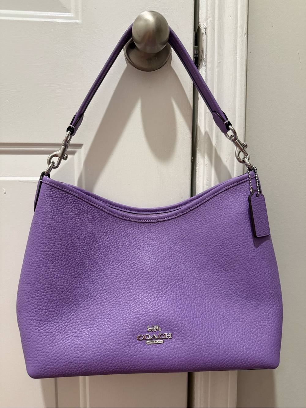 Coach Laurel Shoulder in color Iris
EUC/ PRICE FIRM - Picture 5 of 9